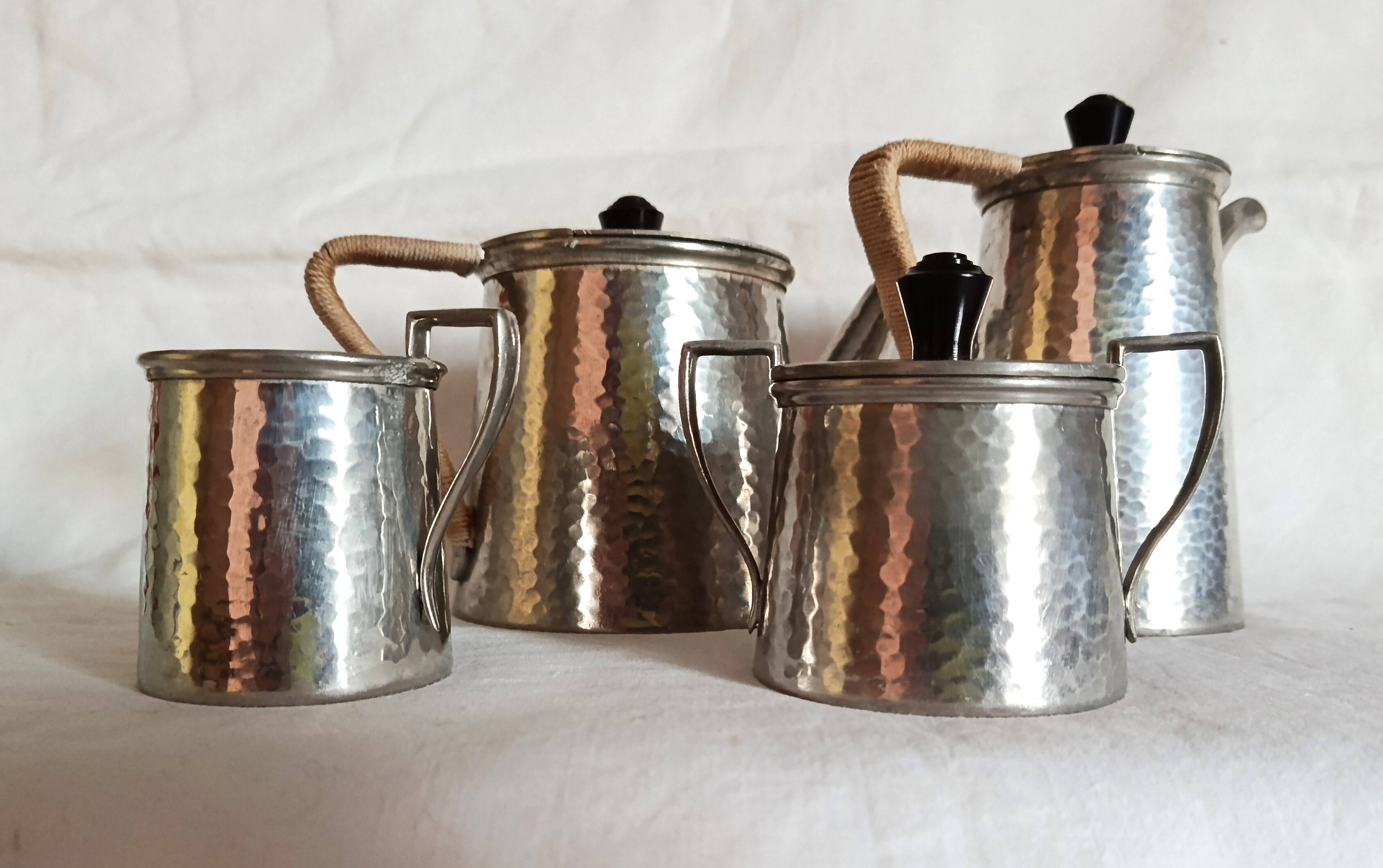Set café et thé en étain martelet, Sheffield, England