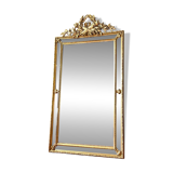 Antique gilded mirror with parcloses from the 19th century.