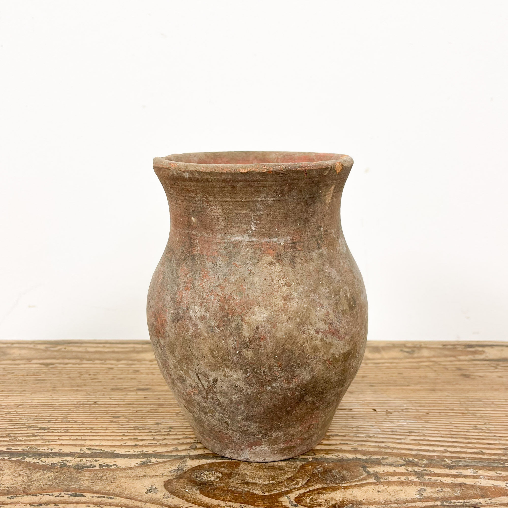 Batch of 9 antique terracotta vases