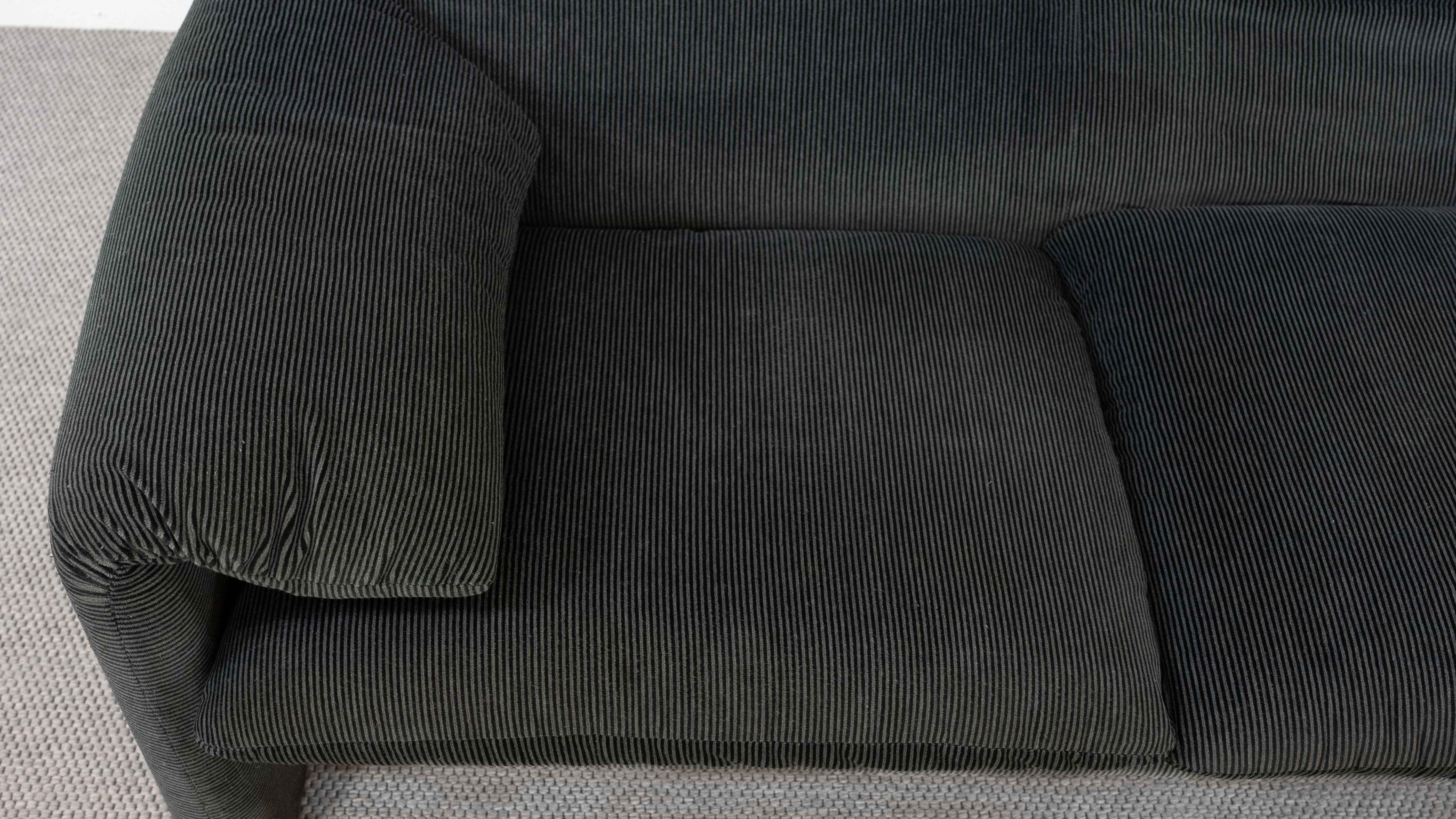2-seater sofa & footstool maralunga by Vico Magistretti, Cassina