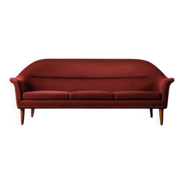 Vintage Mid-Century Scandinavian Modern 3-Seater Red Sofa
