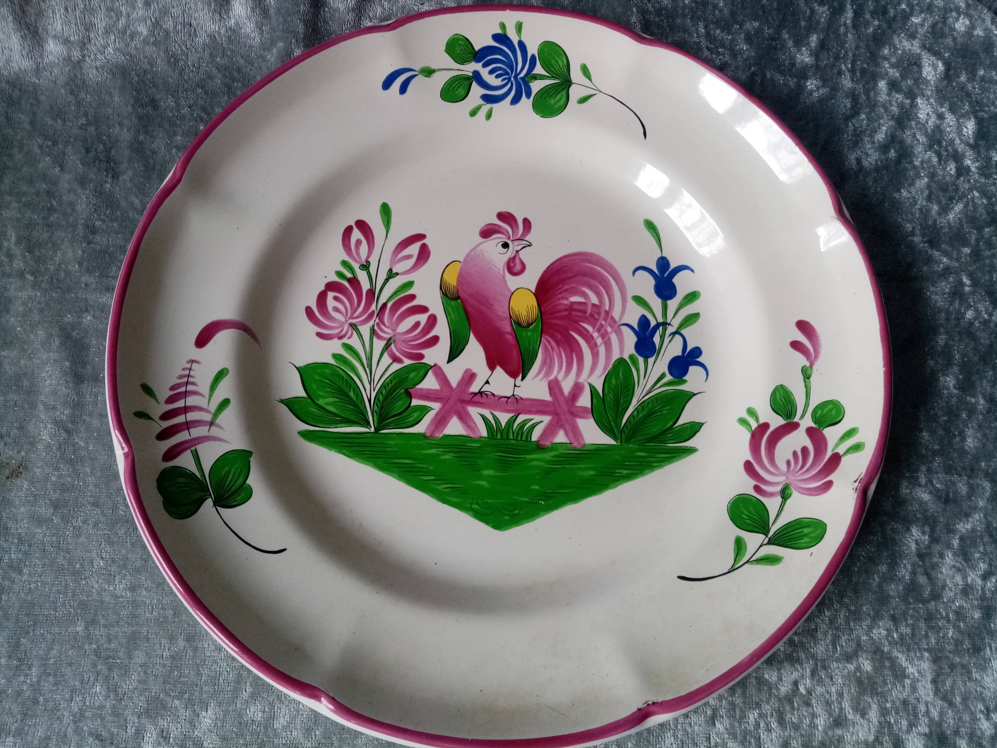Hand-painted plate decorated with saint clement rooster signed
