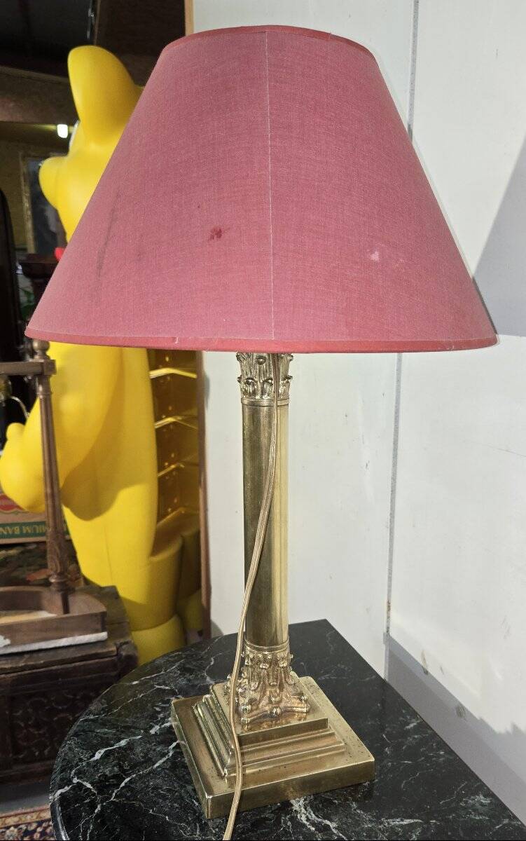 Empire-style lamp in gilded bronze