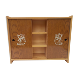 Doll cabinet