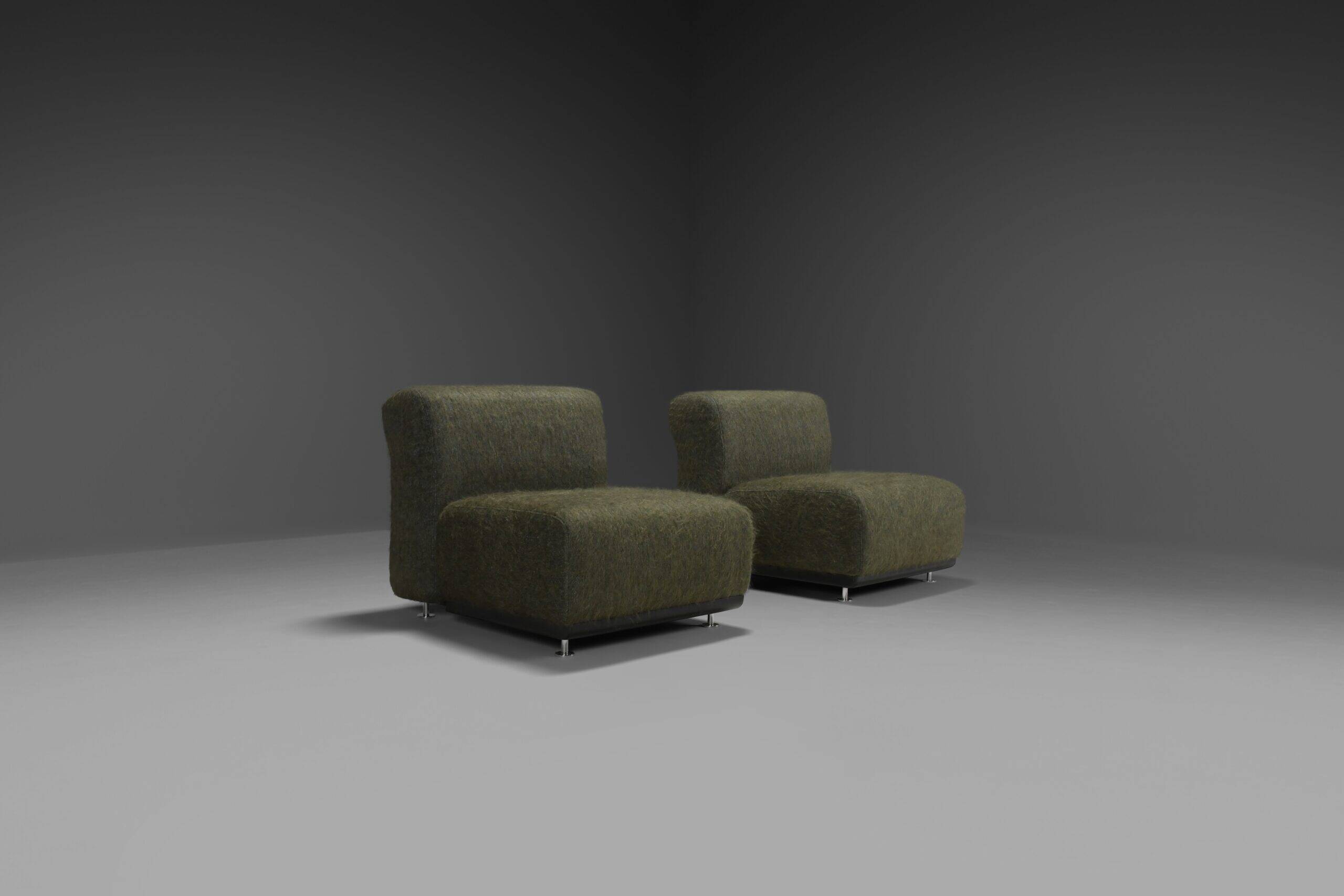 Set of two fabric and fiberglass easy chairs by Alberto Rosselli for Saporiti