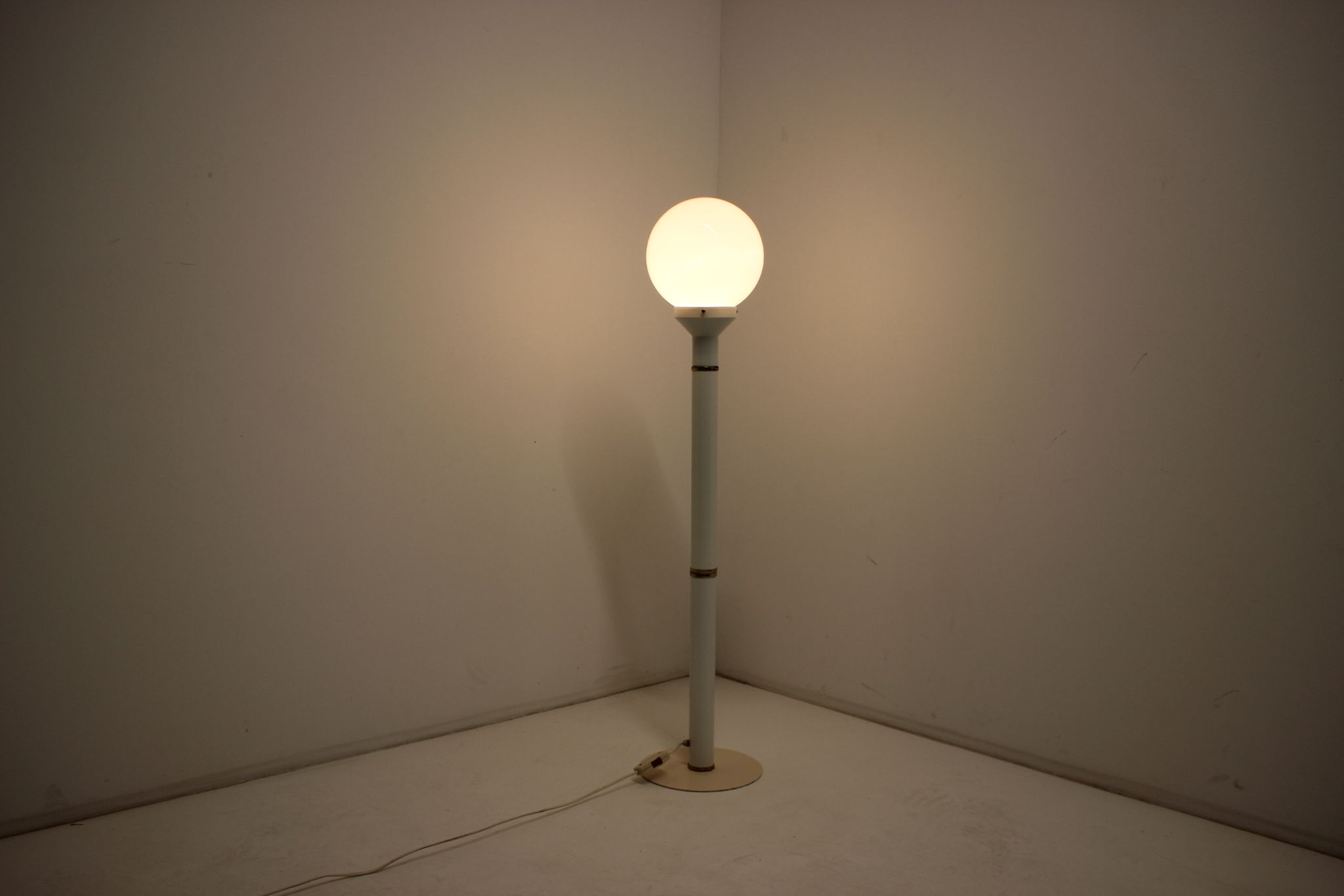 Lampadaire du milieu du siècle années 1970