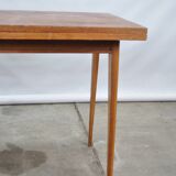 Folding folding table with compass legs
