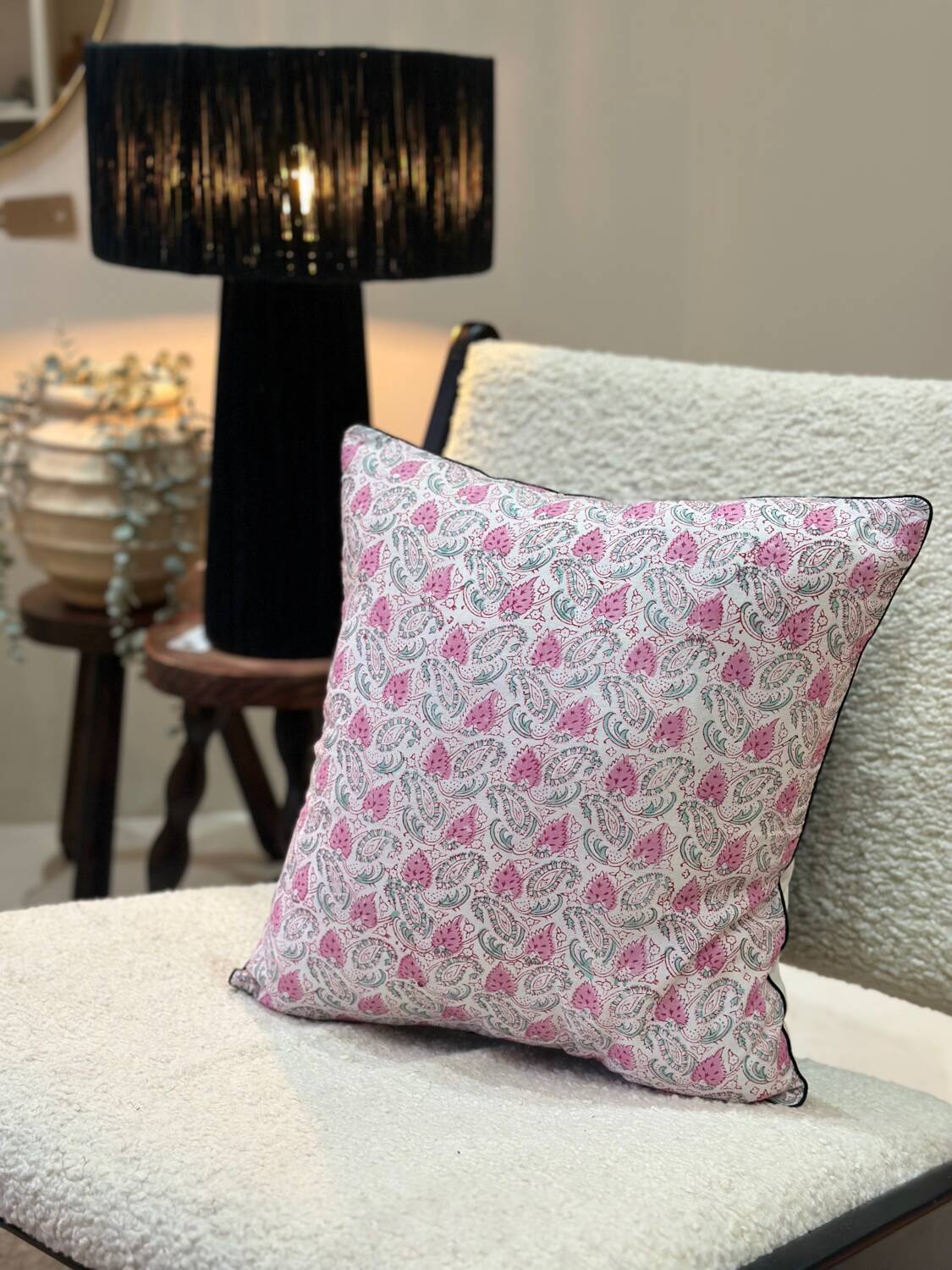 Coussin indien block print fleurs "fleur" - rose/blanc