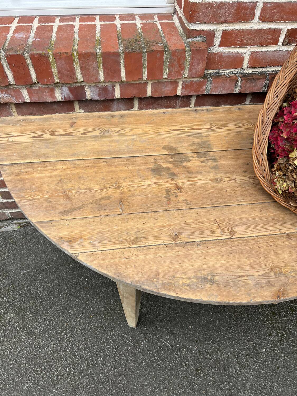 Ancienne table en bois demie lune