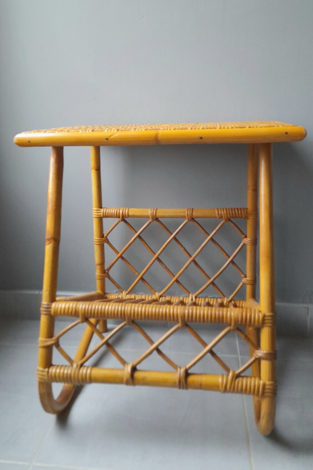 Rattan tablet 60s