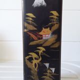 Ancient Japanese garden decoration box