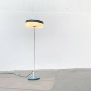 Lampadaire minimaliste de Bega, Allemagne