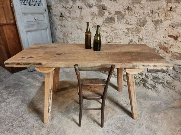 Ancienne table de travail / table à manger primitive en chêne, Hongrie, vers 1900–1930