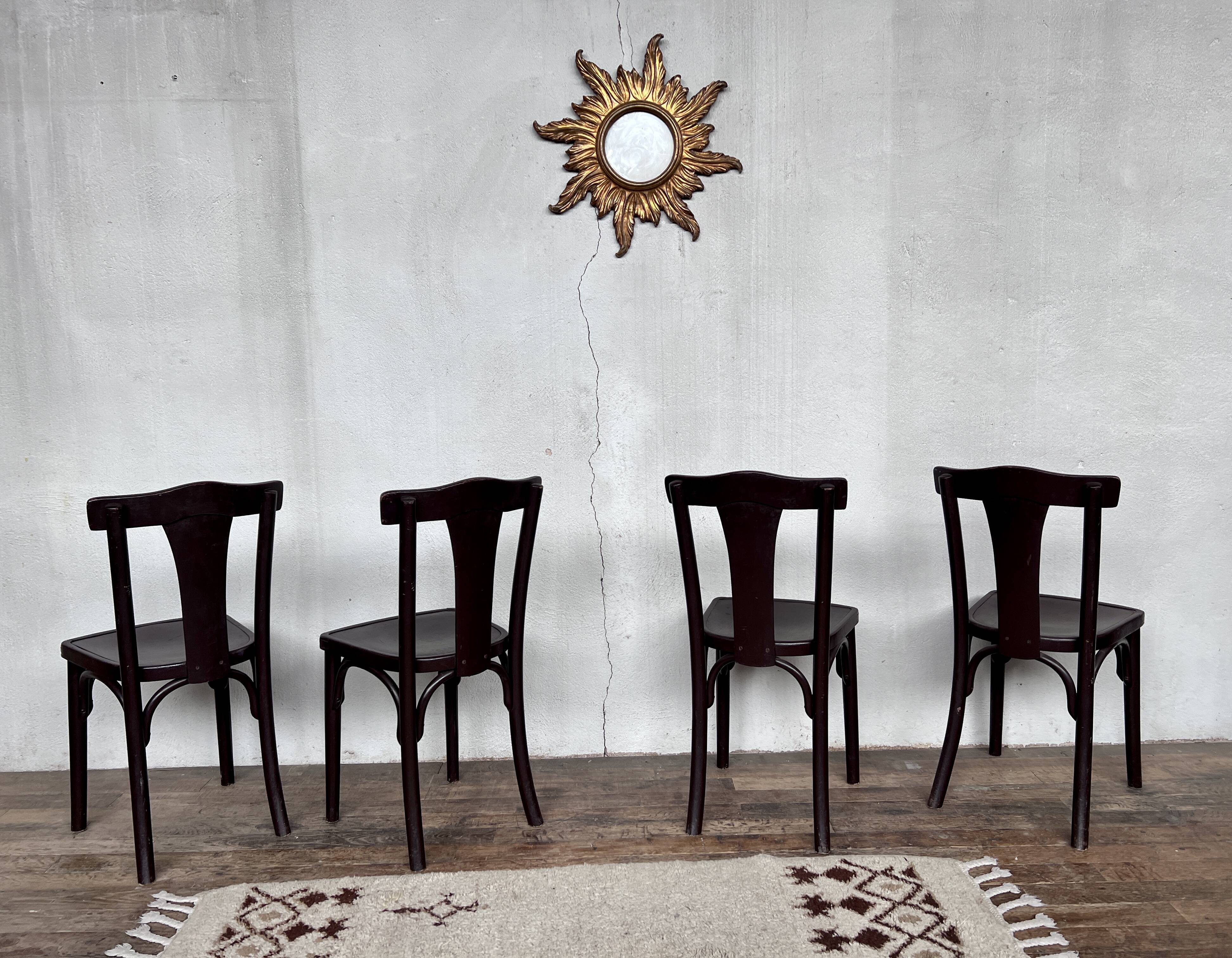 Série de 4 chaises Thonet N°A217 de 1930