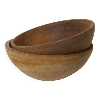 2 small turned wooden bowls