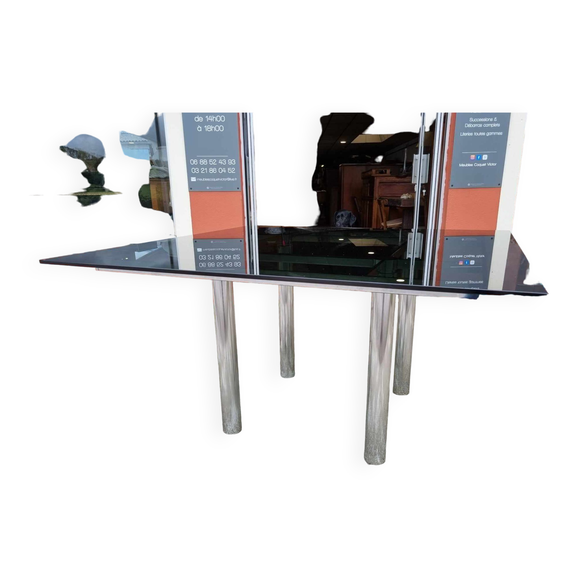 Table by Tobia Scarpa