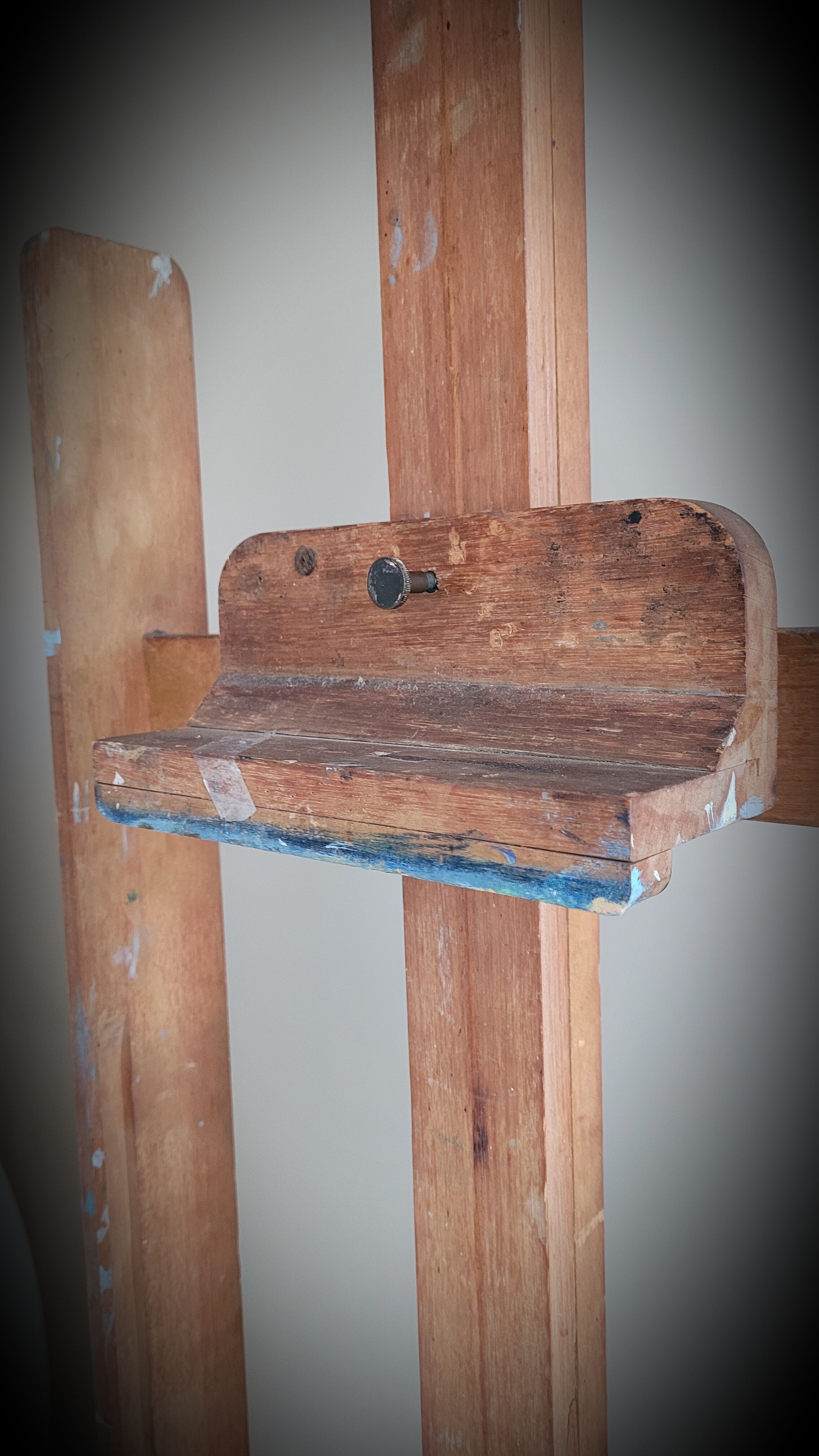 Belgian painter easel