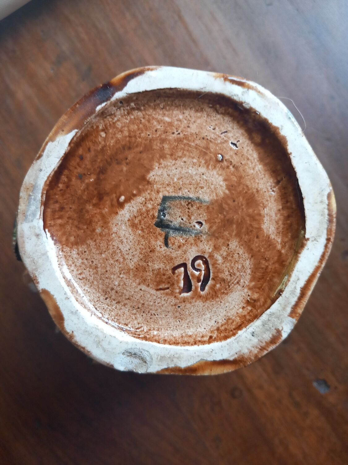 Slip pot cover