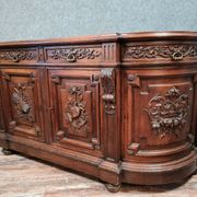 Half-moon style half-moon style sideboard Renaissance in solid walnut around 1850