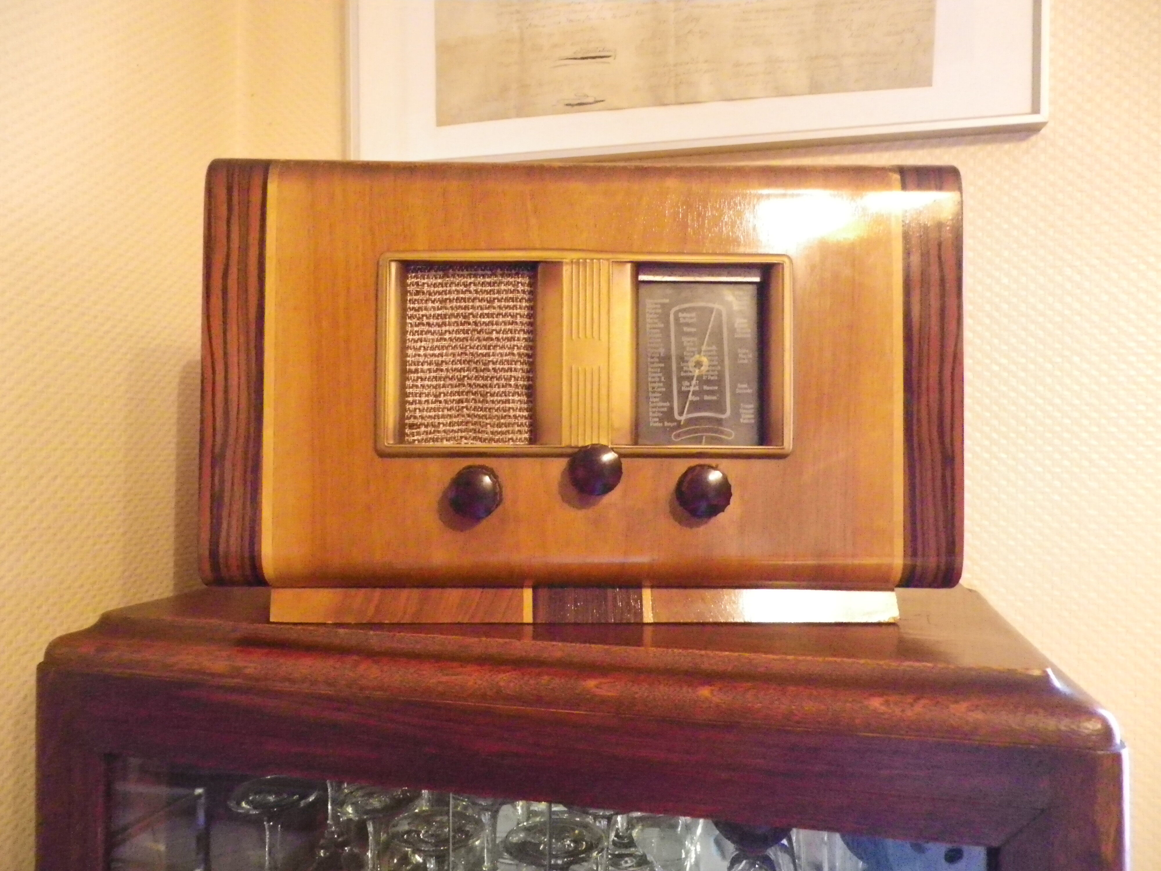 Vintage decoration radio station - Wood, Bakelite - Electroradio Institute, Paris - 50s