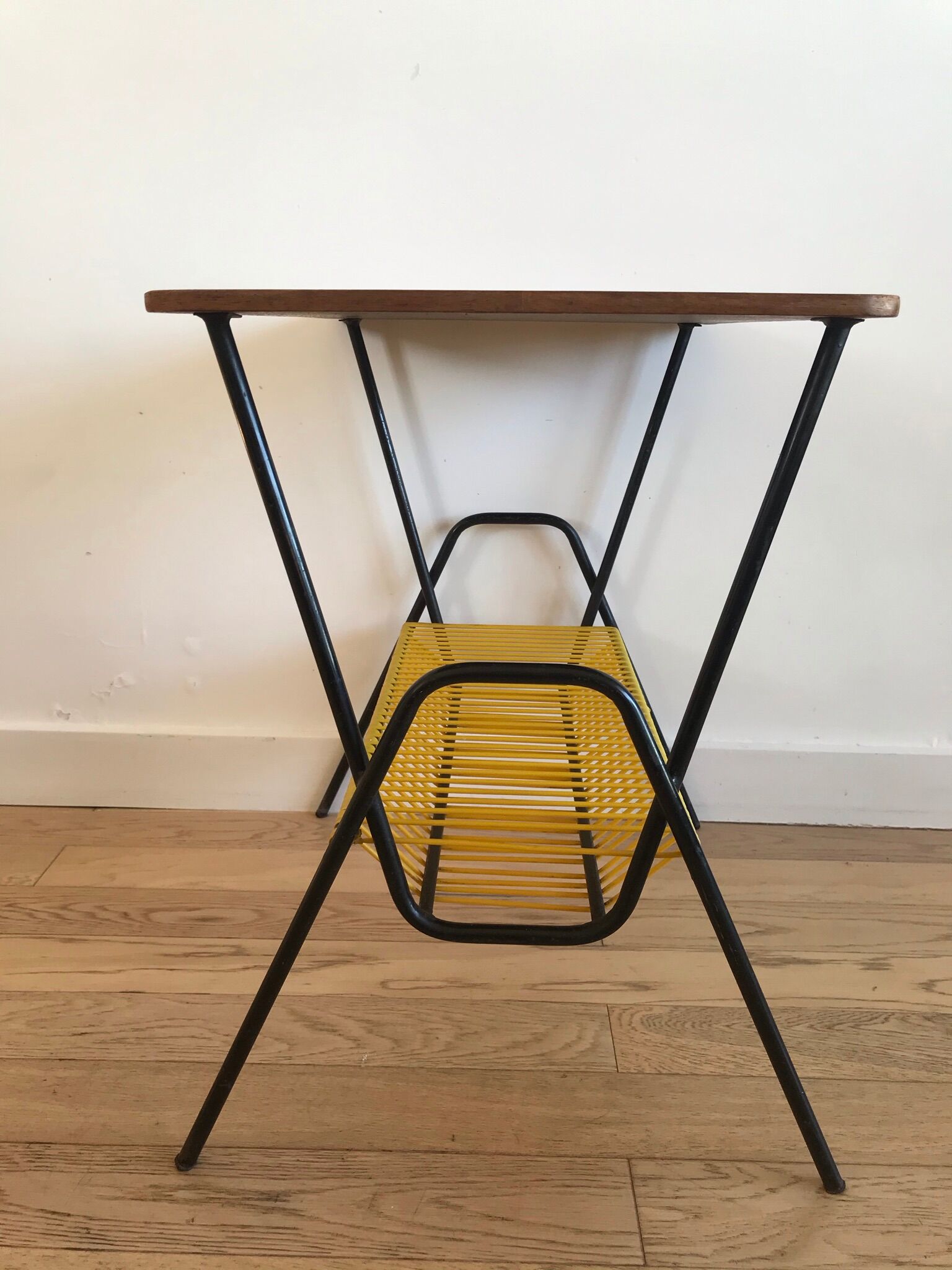 Platinum table range vinyl scoubidou vintage yellow