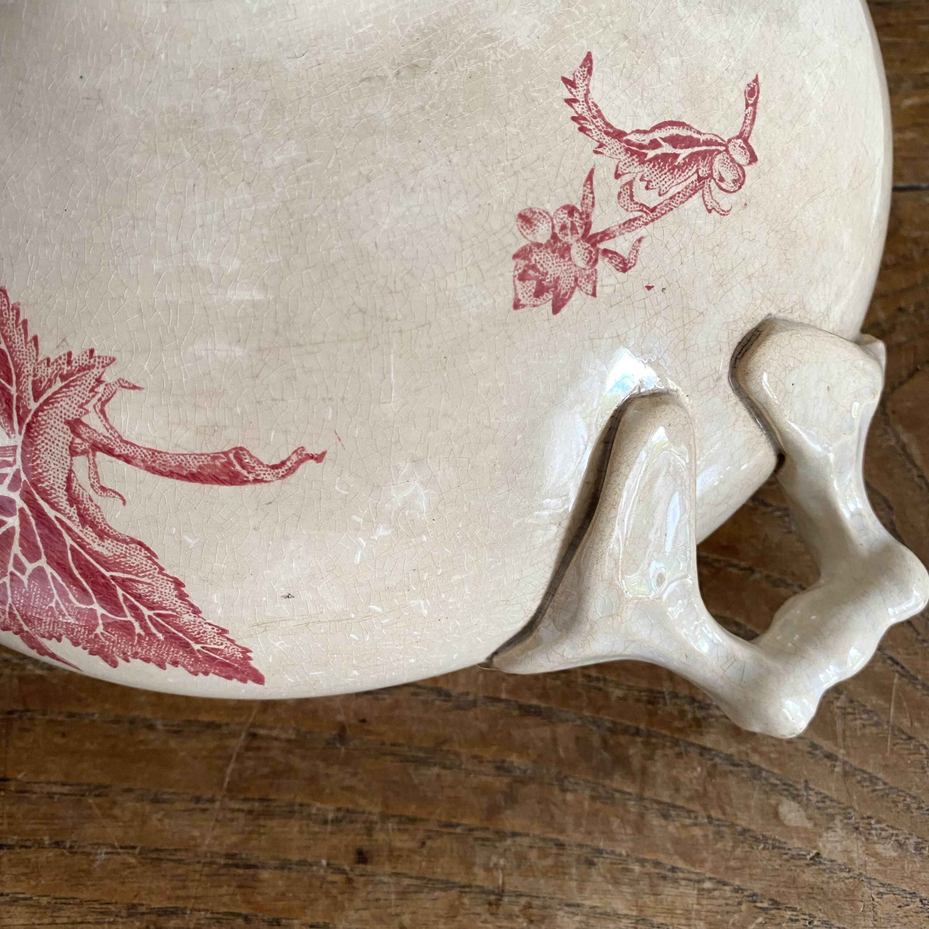 Antique ironstone tureen St Amand, Richelieu, 1920