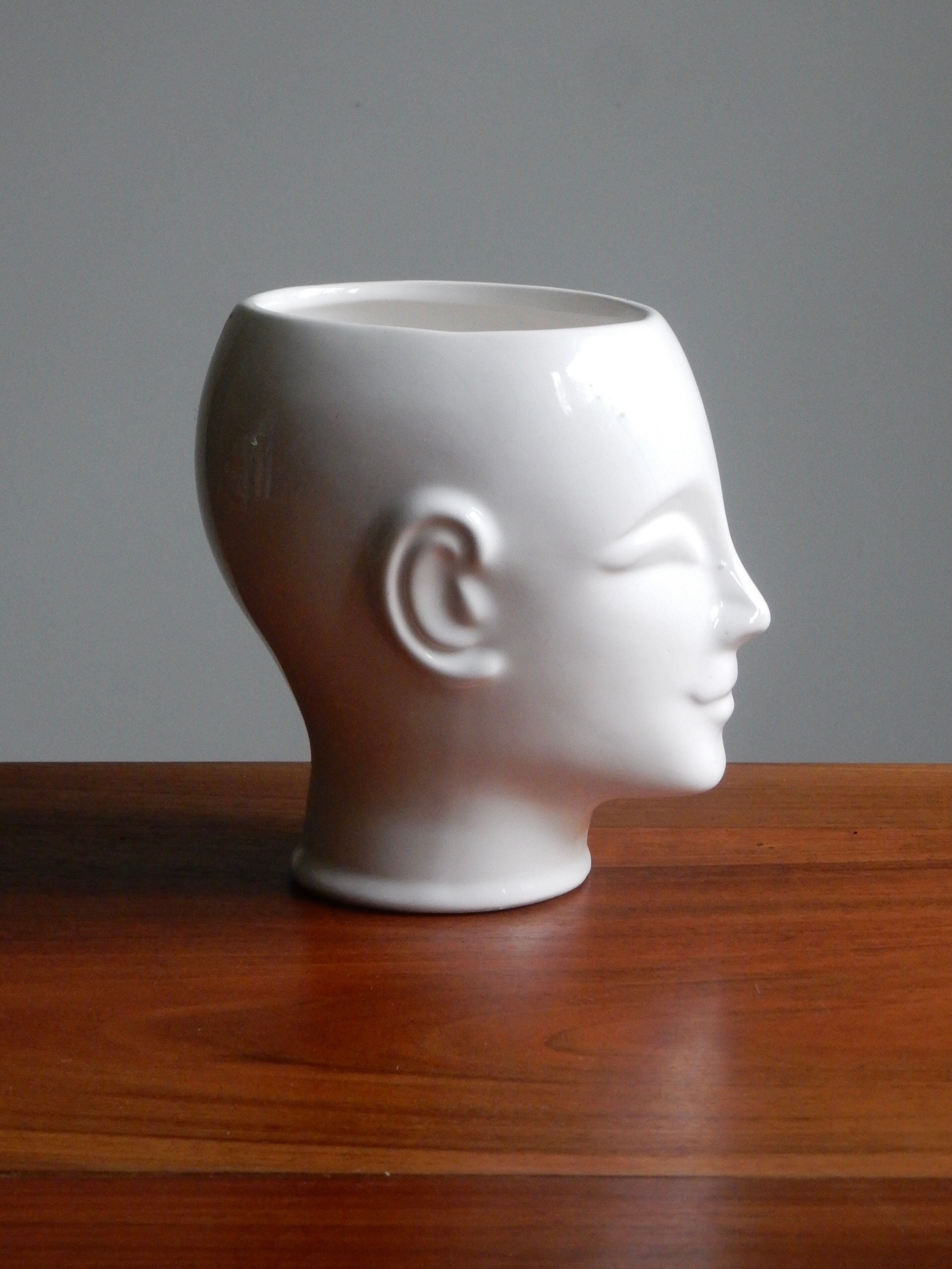 Head-shaped pot cover / vintage of the 70s ceramic