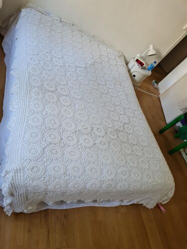 Nappe /dessus de lit crochet blanc coton 60's