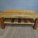 Table basse avec étagère en bois rustique