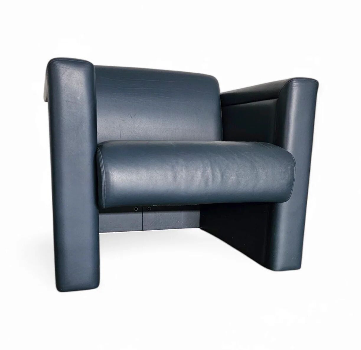 Pair / Trix and Robert Haussmann / Dark grey leather chairs by Knoll