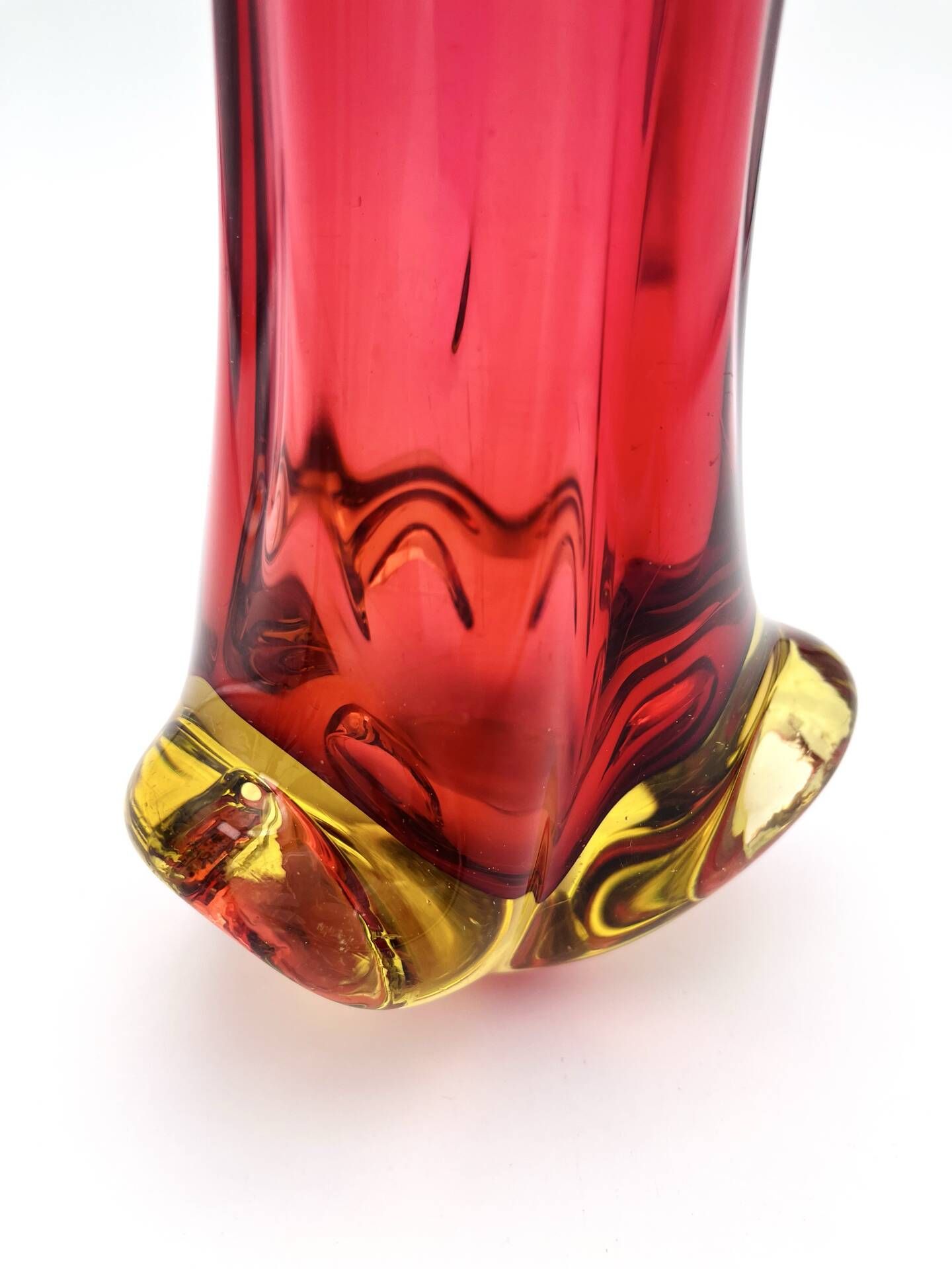 Murano Vase Organic Red Yellow 21cm 1.1kg