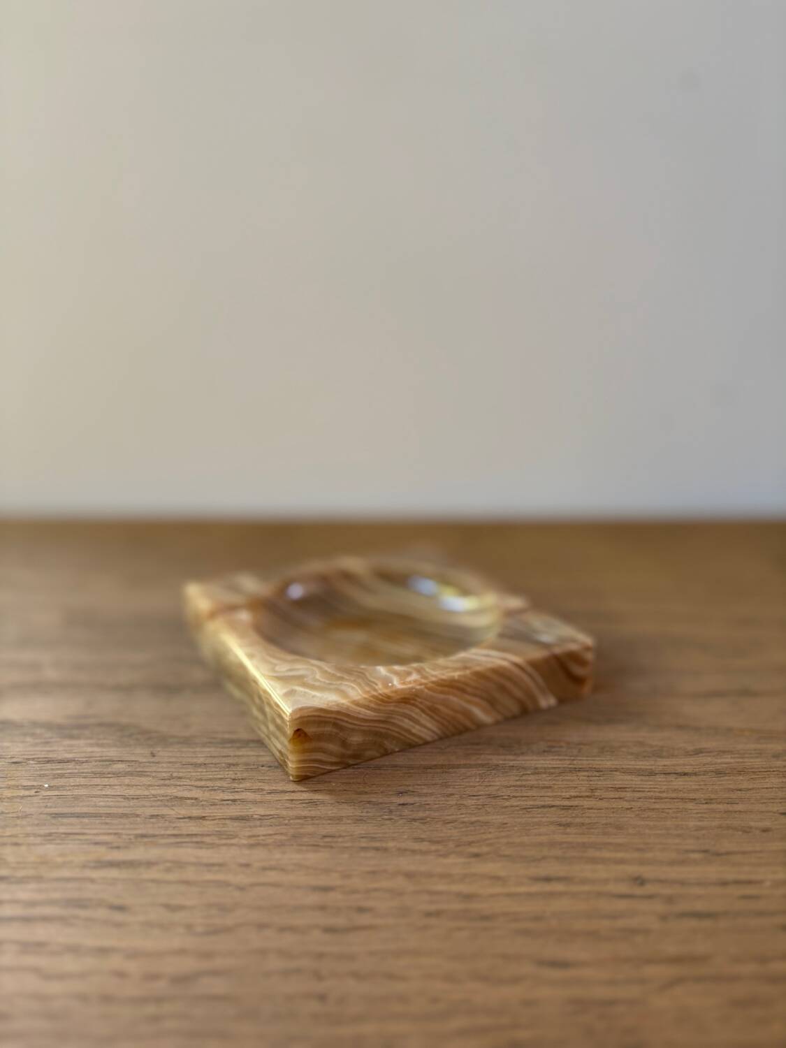 vintage quartz stone ashtray