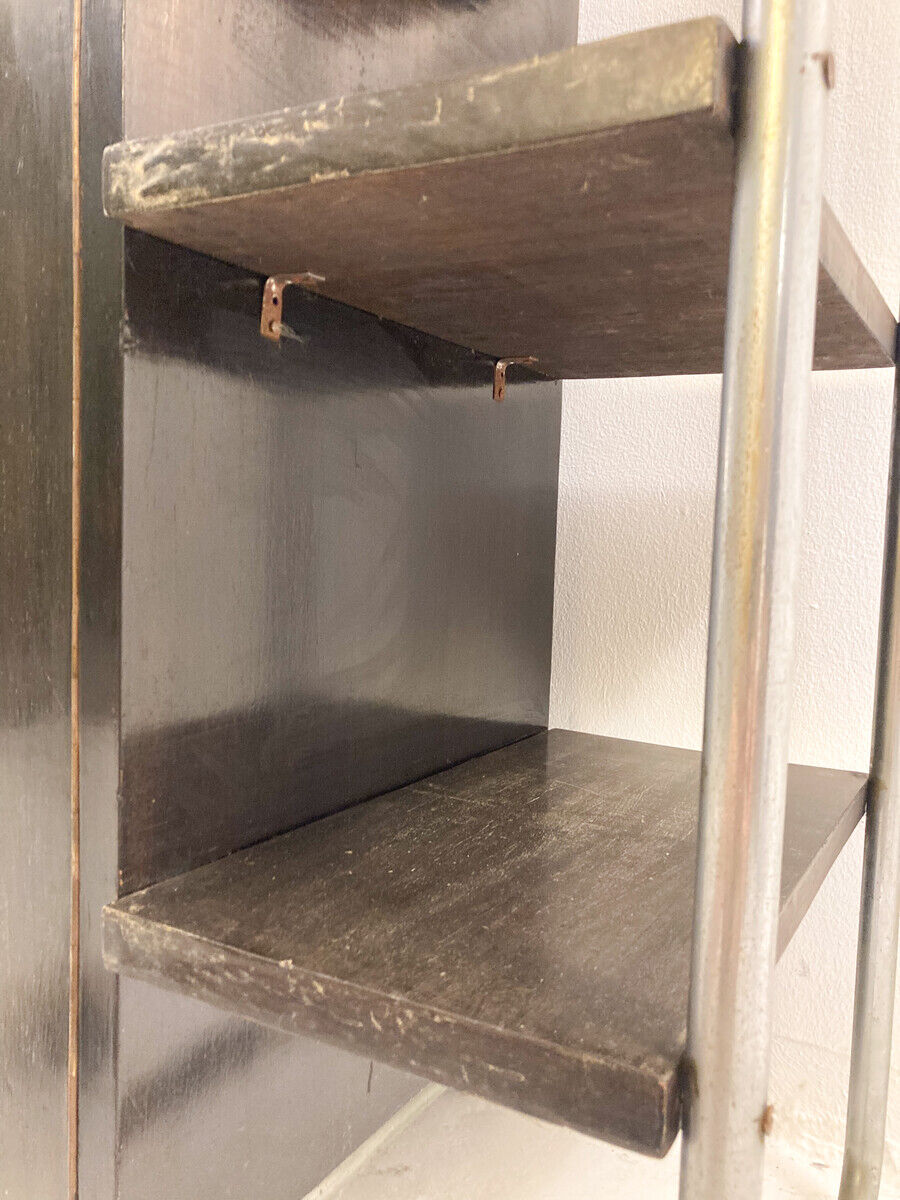 Modernist furniture in wood and tubular metal, 1920s