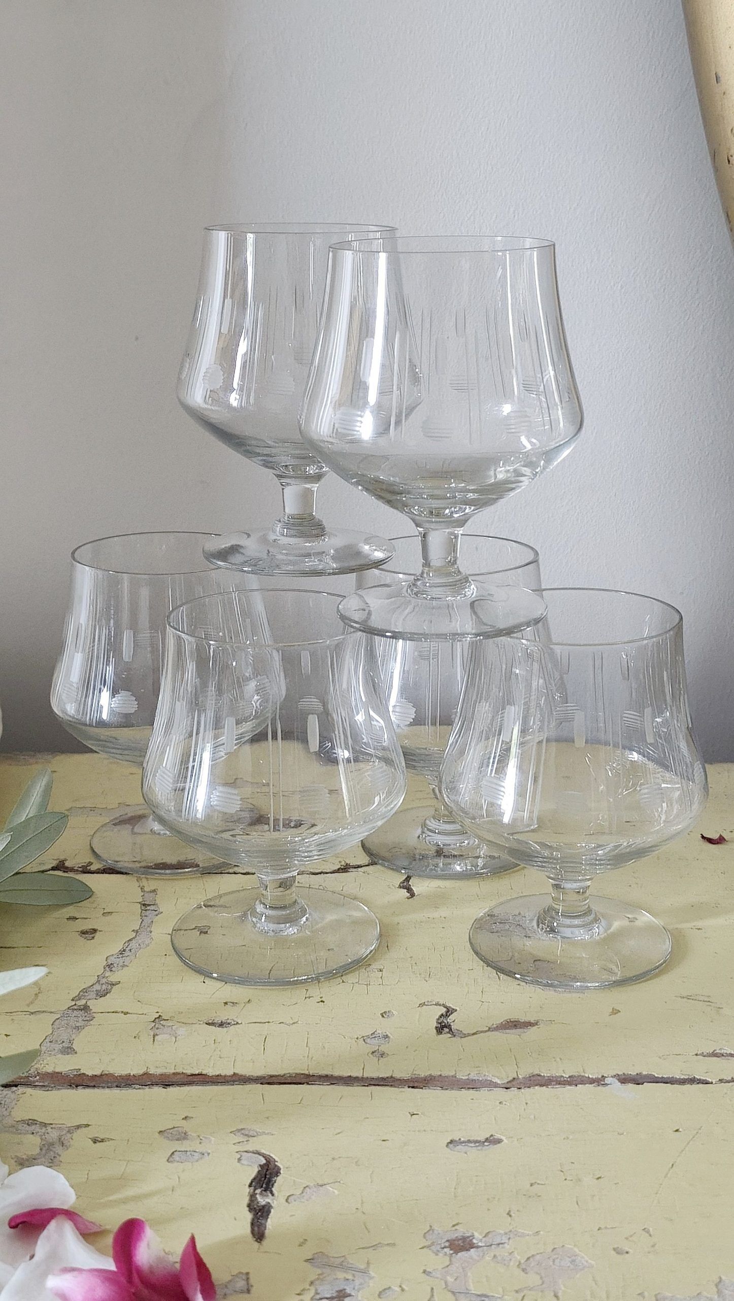 Set of 6 Art Deco wine glasses