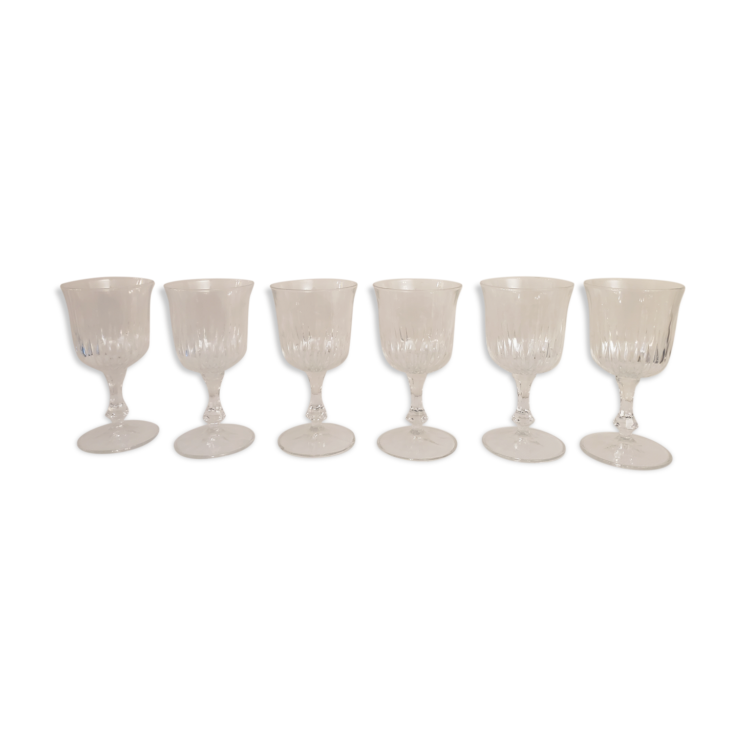 6 chiseled glass foot glasses