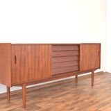 Trio de modèles de buffets Mid-Century en Teck par Nils Jonsson pour Hugo Troeds, Suède, 1960.