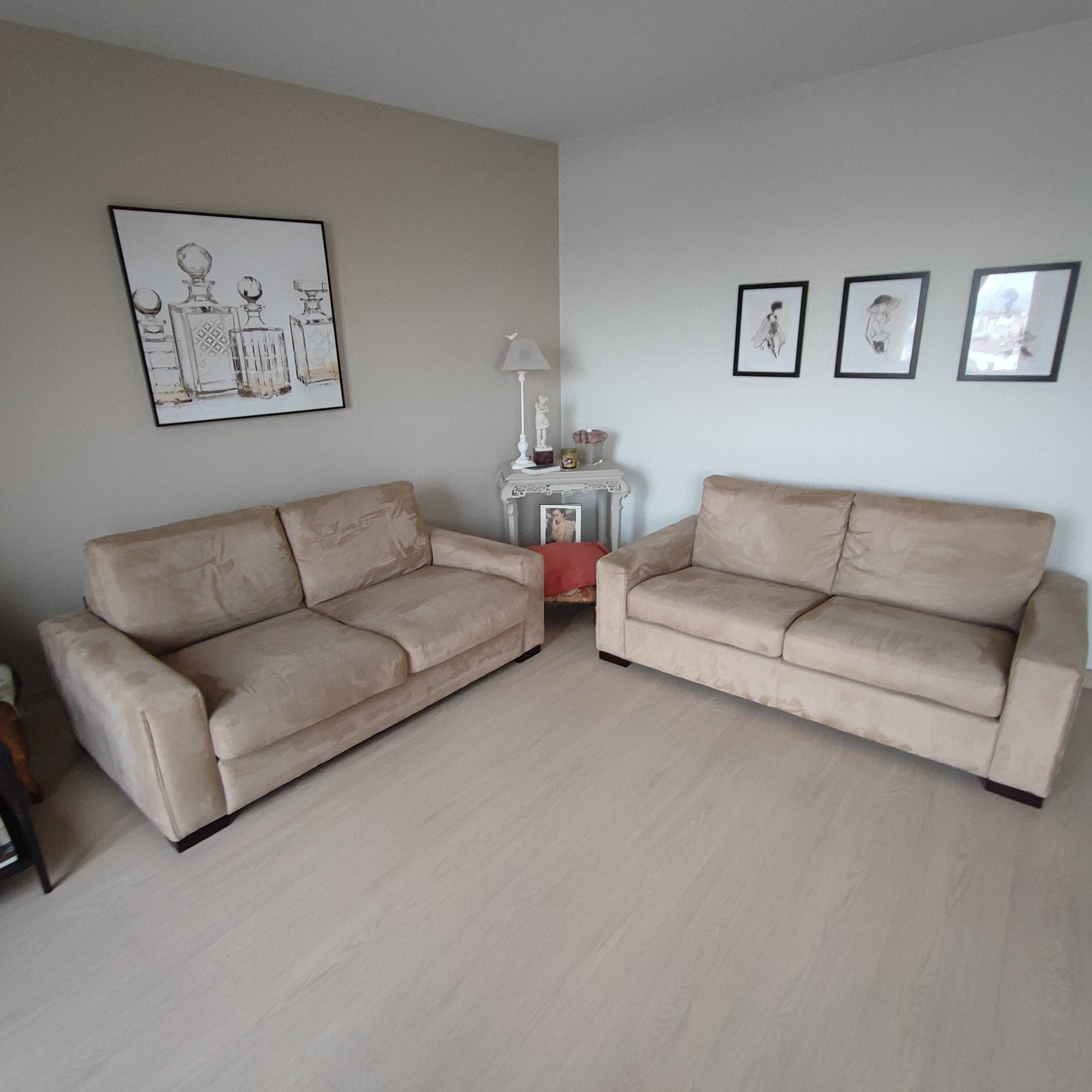 2 beige Alcantara Roche Bobois sofas