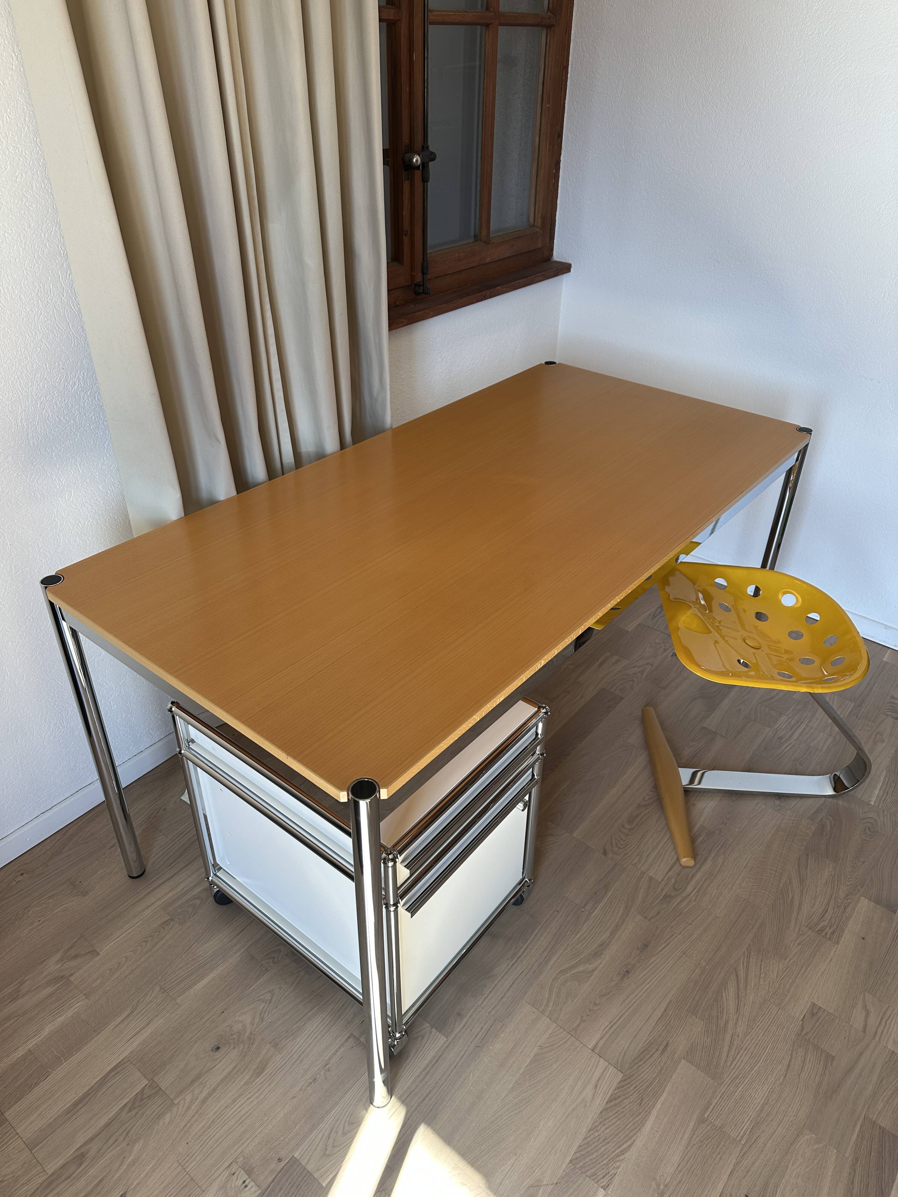 USM Haller desk in natural varnished beech veneer