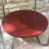Modernist table-forming table serving