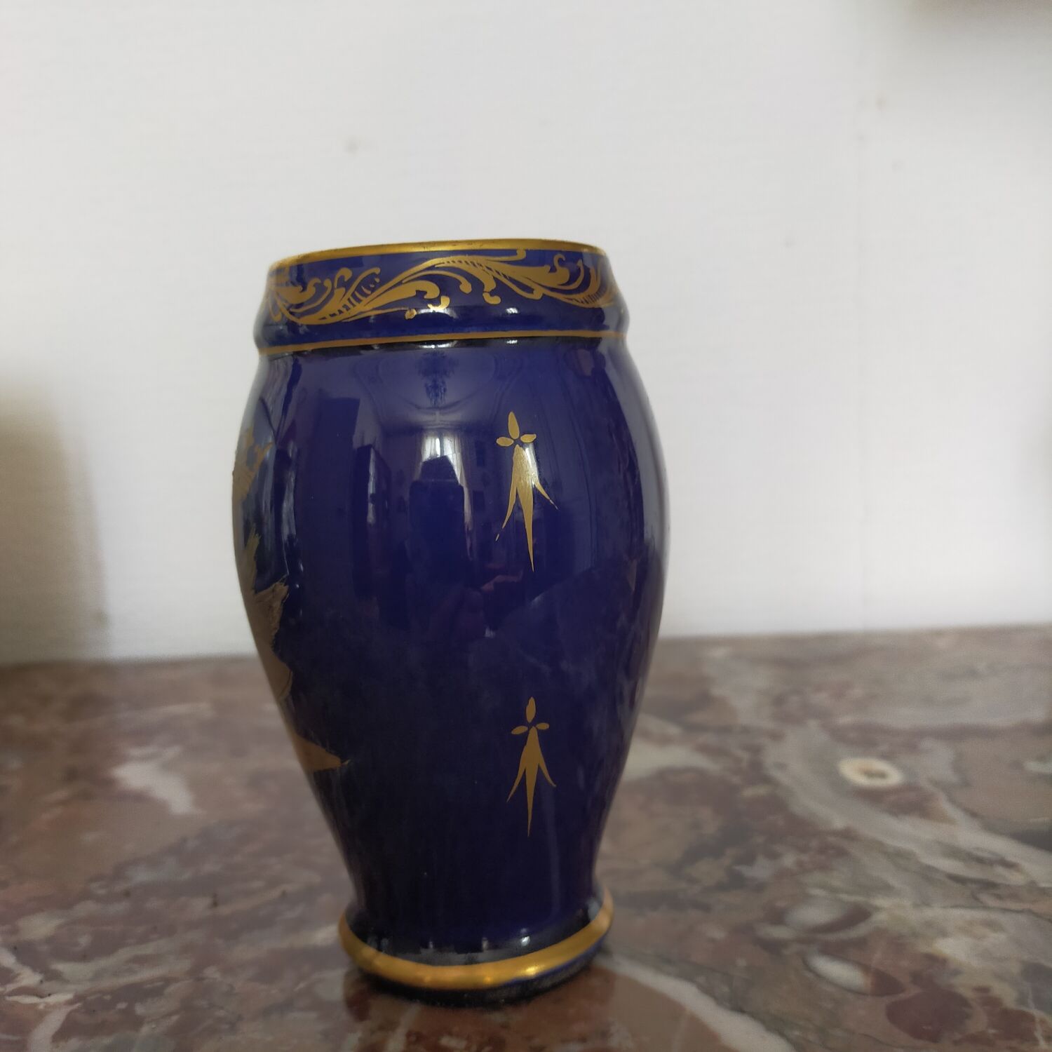 Bleu de Tours earthenware vase