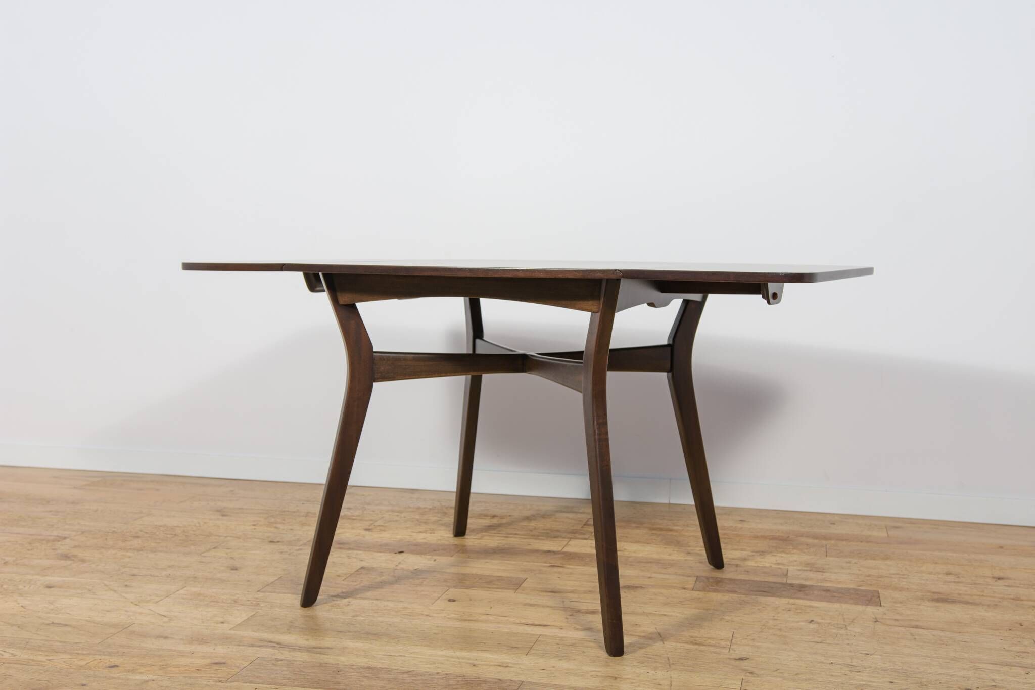 Mid-Century Modern Butterfly Dining Table from G-Plan, United Kingdom, 1950s