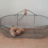 Metal wire basket