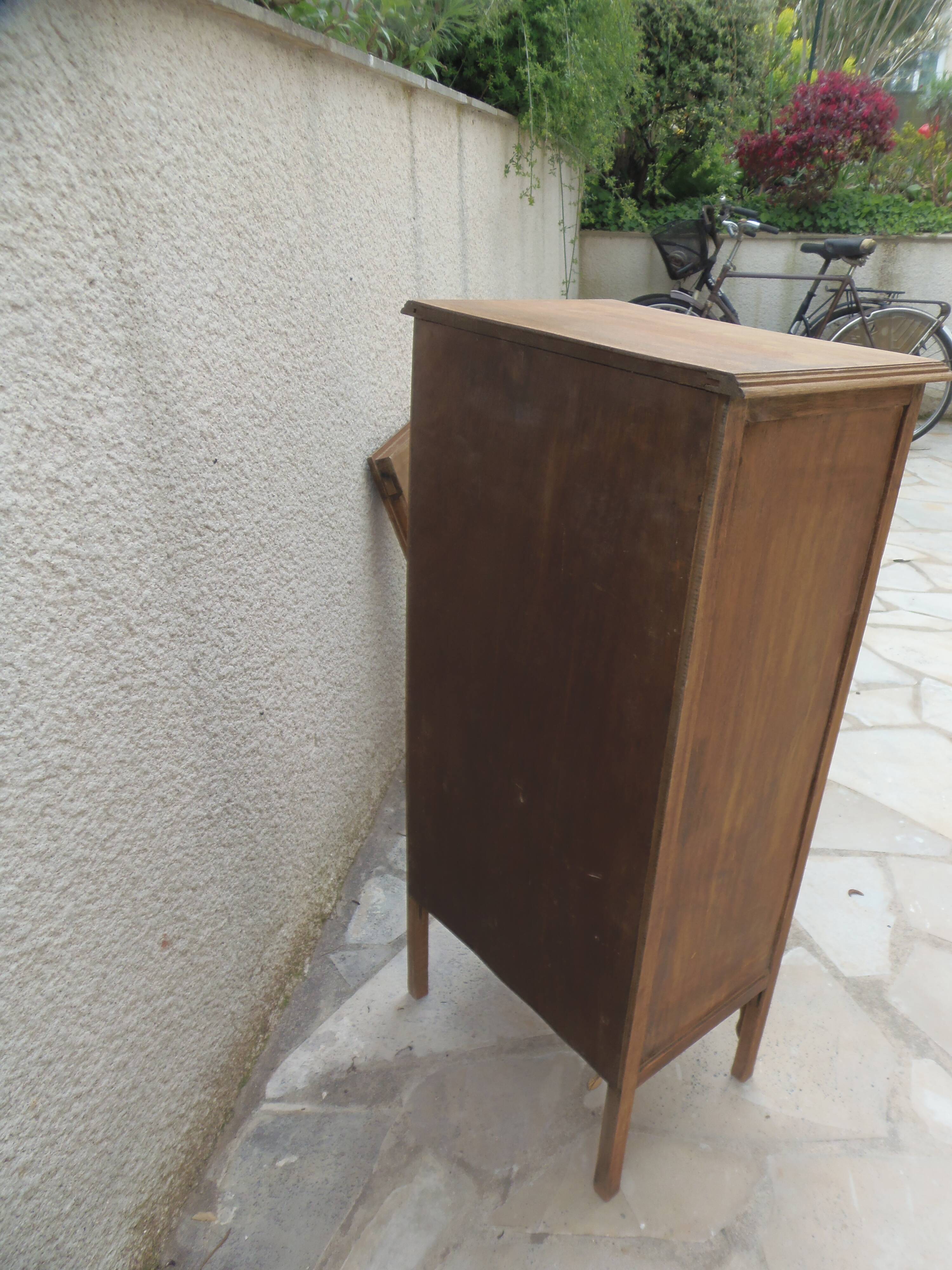Art Deco chest of drawers in raw wood with 5 drawers.