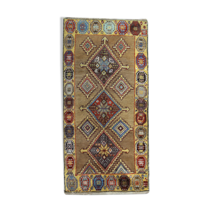 tapis de laine beige