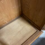 Wardrobe vintage compass feet