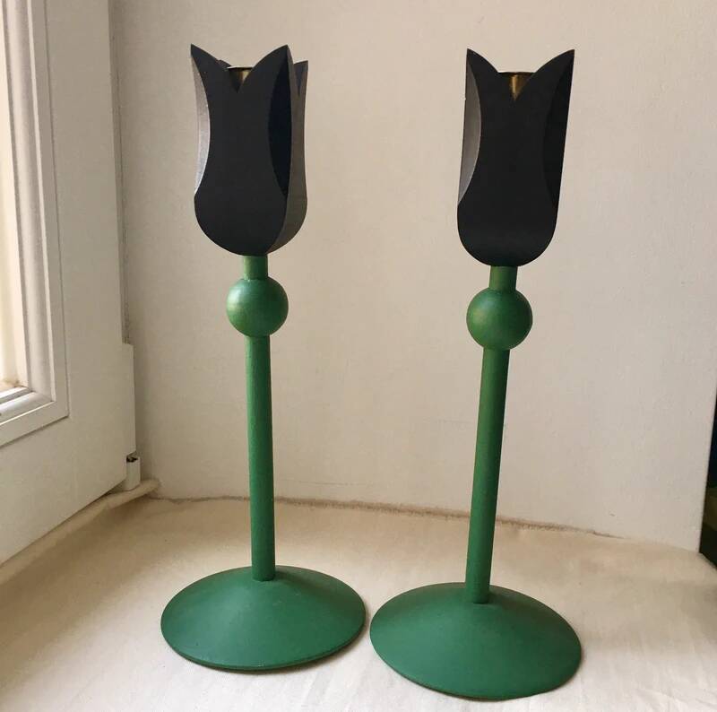 Scandinavian Wooden Tulip Candle Holders - Vintage 90s
