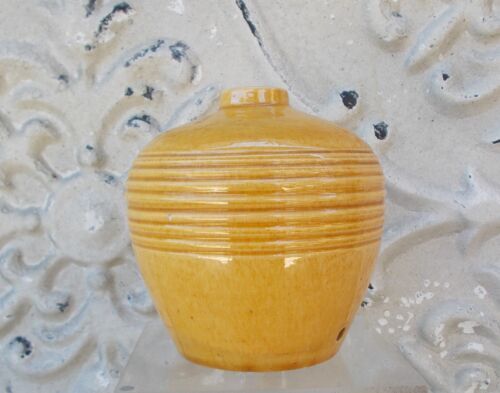 Small vase ball foot lamp Pichon in Uzes