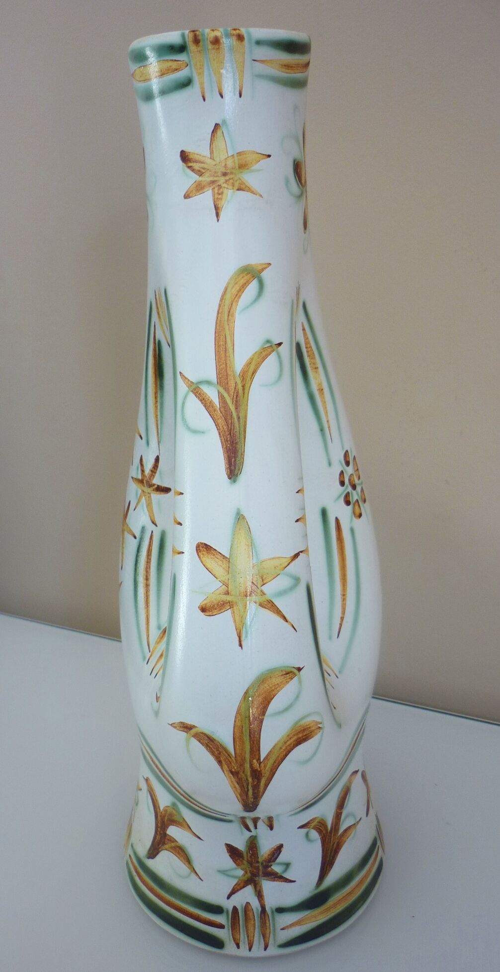 Zoomorphic ceramic pitcher vase from the 60s, signed Helguen Keraluc Quimper