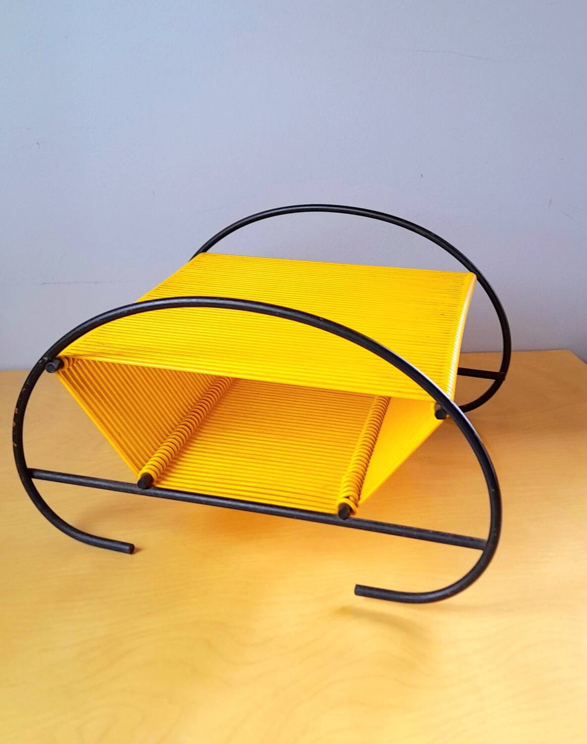 Scoubidous 70s vinyl range