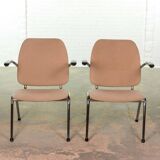 Fauteuils Gispen de Martin de Wit sur structure en acier chromé avec. Accoudoir en bakélite